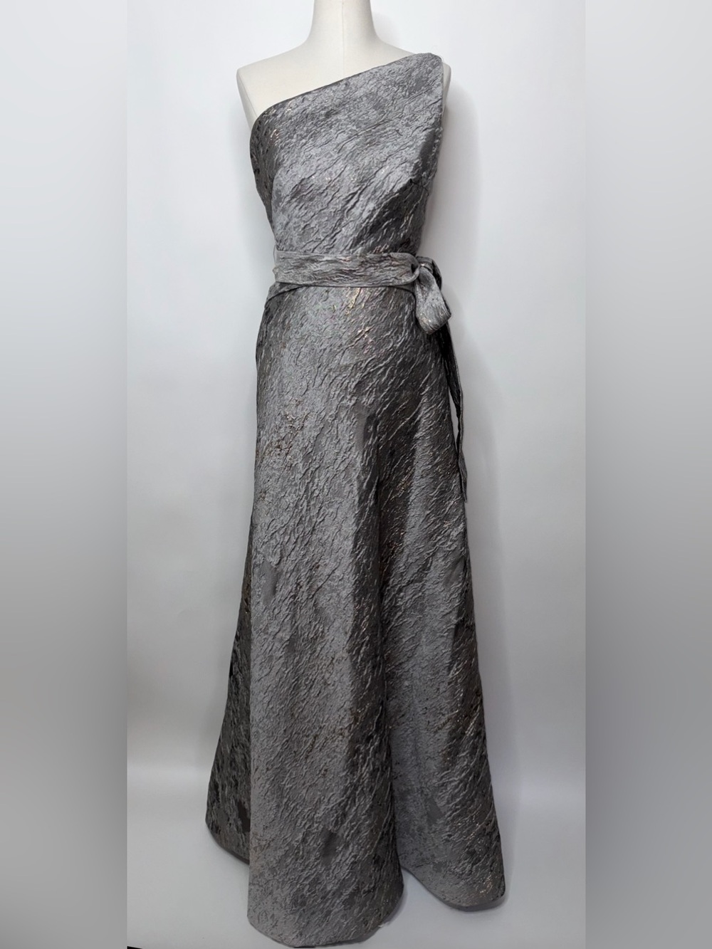 NWT Rene Ruiz One-Shoulder Silver Metallic Evening Gown with Waist Tie - Picture 4 of 7